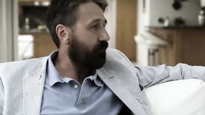 Curvy teen fucks her fathers best friend in the kitchen