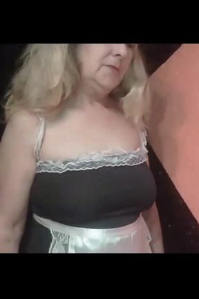 Crossdresser Maid 1 - Version View
