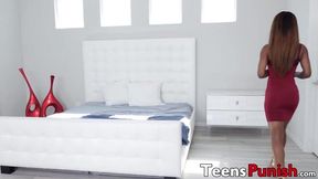 Hottie black Sarah Banks eats cum after a deep anal penetration with muscular Johnny Castle