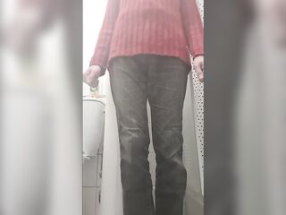 Amateur teen pees ebony jeans