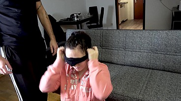 PARTYSPIEL MIT STIEFSCHWESTER ESKALIERT