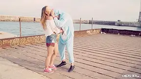 Dutch Chick Wild Sex Outdoors On Sea Dock - Taylor Wild, Taylor Sands And Alberto Blanco
