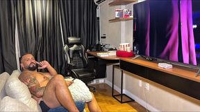 depois do trabalho tive que relaxar dando meu cu