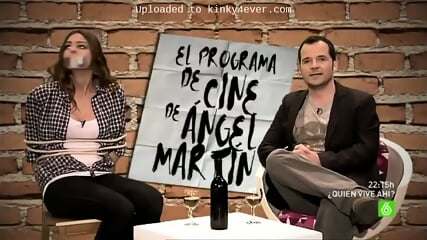 Talk Show Damsel (hd)
