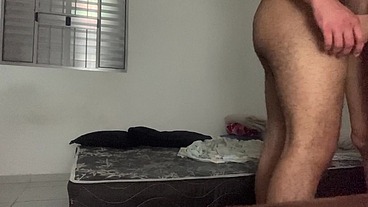 Cheguei do trabalho e meu boy me esperava de quatro
