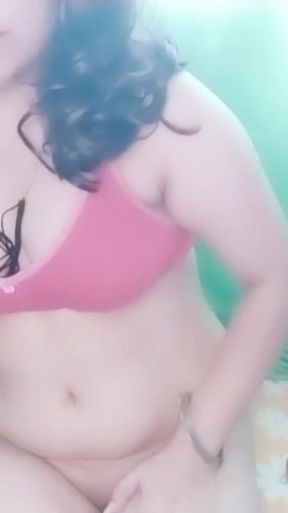 Captivating moment from &quot;Jab maa ko bete ke room me dildo aur vibrator milta hai&quot;