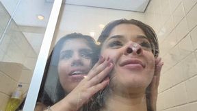 Two beauties smashing their noses against the glass - by Ana Ayumi and Cindy Lopes - CLIP 5