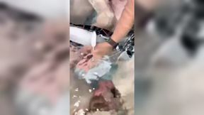 Mom joins hot tub for a dirty session after dad leaves