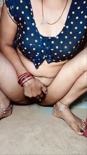Desi Bhabhi Viral Video call   Clip 1