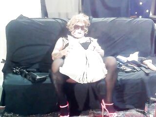 Love Widening My Sexcy Legs, Such a Doxy!!!!