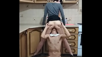 Husband doesn&#039_t know that I have a slave who licks my pussy