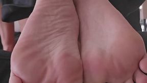 Stinky feet joi feet hanging off couch