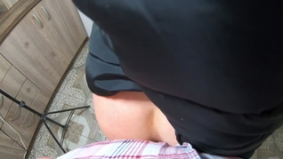MilfyCalla- Face fuck,deep-throat and sex while wearing a dirty down-jacket and uggs