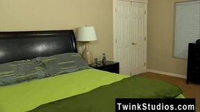 Twinks XXX After some moist and filthy dick-sucking, Kyler completes