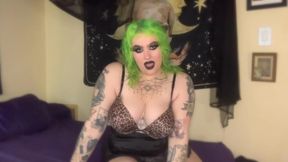 SPH from a busty goth goddess