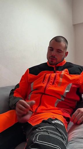 Tyler Blake Hivis Workwear, Muscle Flex, Dildo Play, Jerking off in Gear.