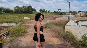 andando com um plug anal, achei uma fabrica abandonada aproveitei pra gozar gostoso pra voces ver!