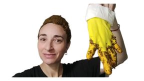 Latex gloves for hair dyeing