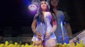 me exibindo em publico no reveillon, tira minha calcinha - sexdoll 520