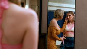 ”Stepmum boosts self-esteem with mirror. - Dee Williams, Melody Marks”