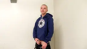 Bold Ameteur Gets Drenched in Hot Cum During Steamy Parking Lot Ride – XXX Gay