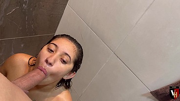 Tomando Banho Chupando Minha Pica