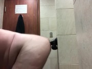 Truck driver using huge dildo