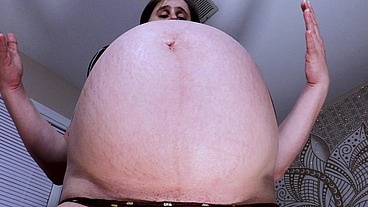 Turning Into a Blueberry - Juice Me Before I Explode - Don’t Let This Big Belly Pop