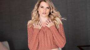 ”Nikki Sweet & Kay Carter licks each other until they cum”