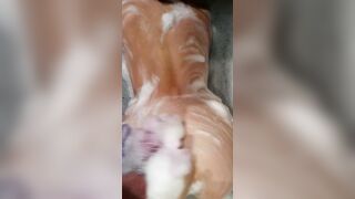 Bombshell takes a bubble bath tub