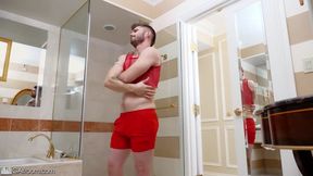 SHOWERBAIT Bleached Jock Goes 1 On 1 With His Buddy's Cock In The Shower