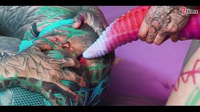 tattooed ALIEN girls fuck hard - ANAL, SQUIRT, big strap on, big toys, AtM, gape, buttrose, spit, (goth, punk, alt porn) ZF013