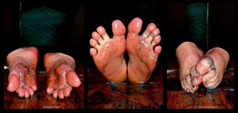 4 Minute BBW Oily Foot Worship POV Slow Motion - Watch as The Glitter and Oil Shimmer All Over My Big Wide Wrinkled Soles and Perfectly Pedicured Toes