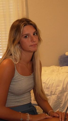 18 Year Old College Slut Gets Her Face Covered in Cum!!