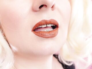 ASMR movie scene: lipstick, mesh gloves and sweetmeat
