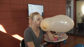 Abby Marie Evaluates Bachelorette Party Balloons (MP4 1080p)