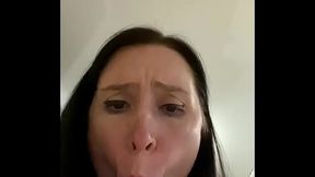 LOOK HOW I'_M SUCKING A VIRTUAL COCK. DO YOU WANT A SUCKER?
