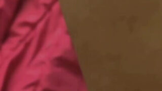 Europeiska homosexuella amatörer med stora kukar knullar barbacka på kontoret