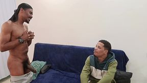 safado vai conhecer e sentir o peso a rolona do amigo que conheceu agora