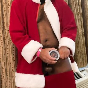 Santa Jacking Off Until Shooting A Moaning Cumshot