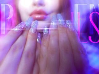 Opulent Nail Mesmerize