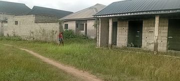 Taking His Two Wives to Go and Fuck in Uncompleted Building