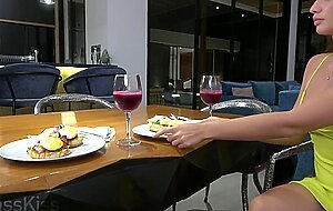 Kriss kiss, your day with the girl of your dreams! dildo pussy orgasm and intense sex after dinner!