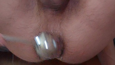 Powerful anal masturbation of a male cunt with male squirt. Hands-free cum