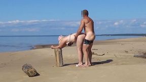 Curvy mature blonde hot mom gets creampied in the sand