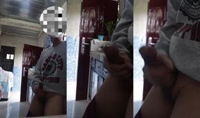 Thick Filipino daddy fists twink’s ass mid TV cumshot outside