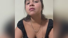 Snapping and popping bubblegum