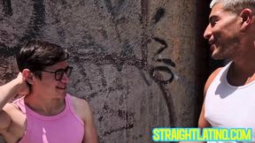 Well built Alex Gons flexing his cock sucking skills on Alam Herreras dick