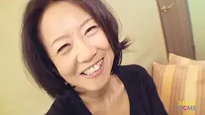 Junko Sakashita In Asian Mature Convinced To Fuck So She Receives A Sloppy Creampie In Bed