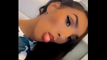 Nora ma ch&eacute_rie